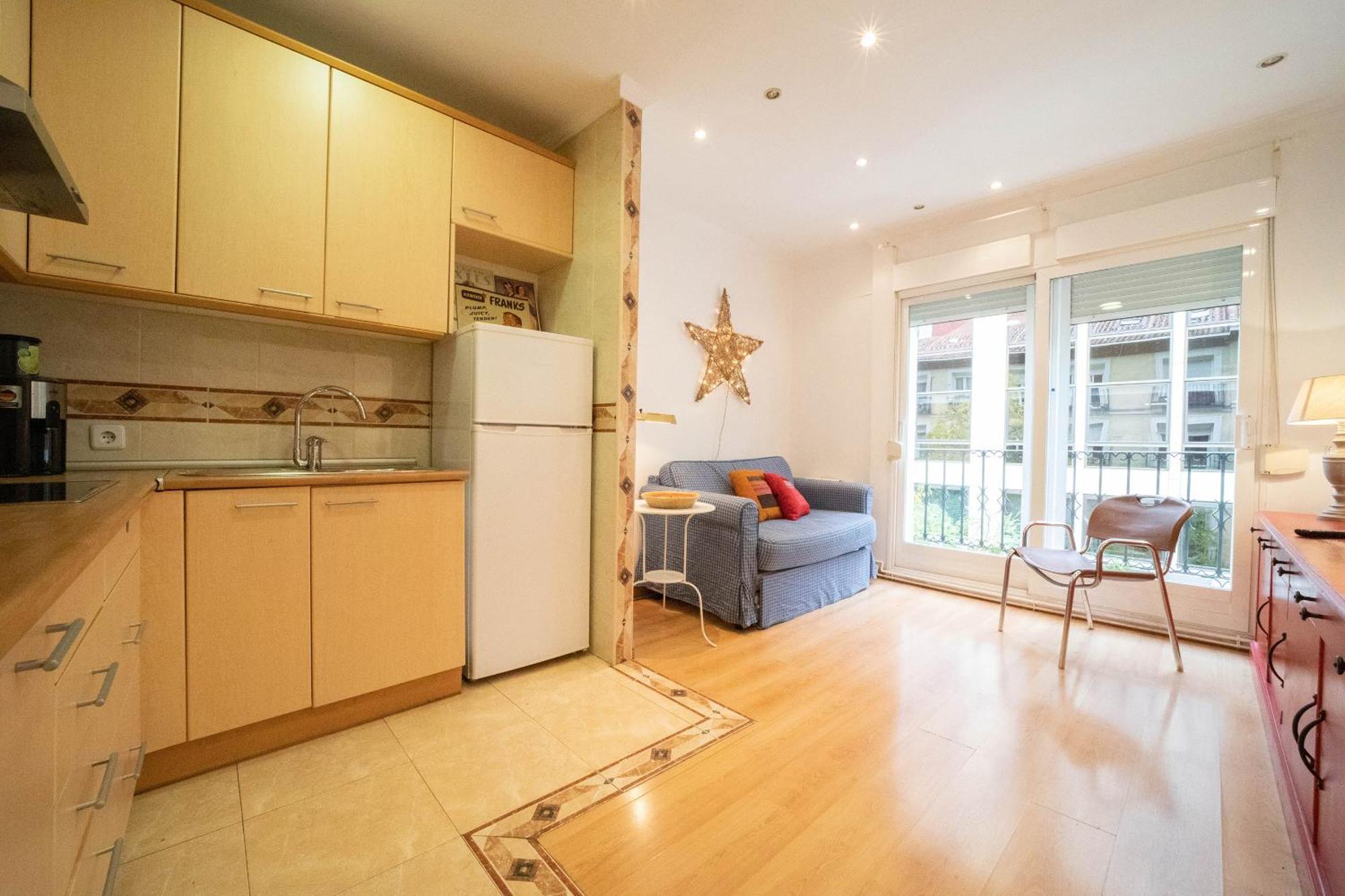 Apartamento Con Encanto Y Luz En Pleno Centro Мадрид Екстер'єр фото