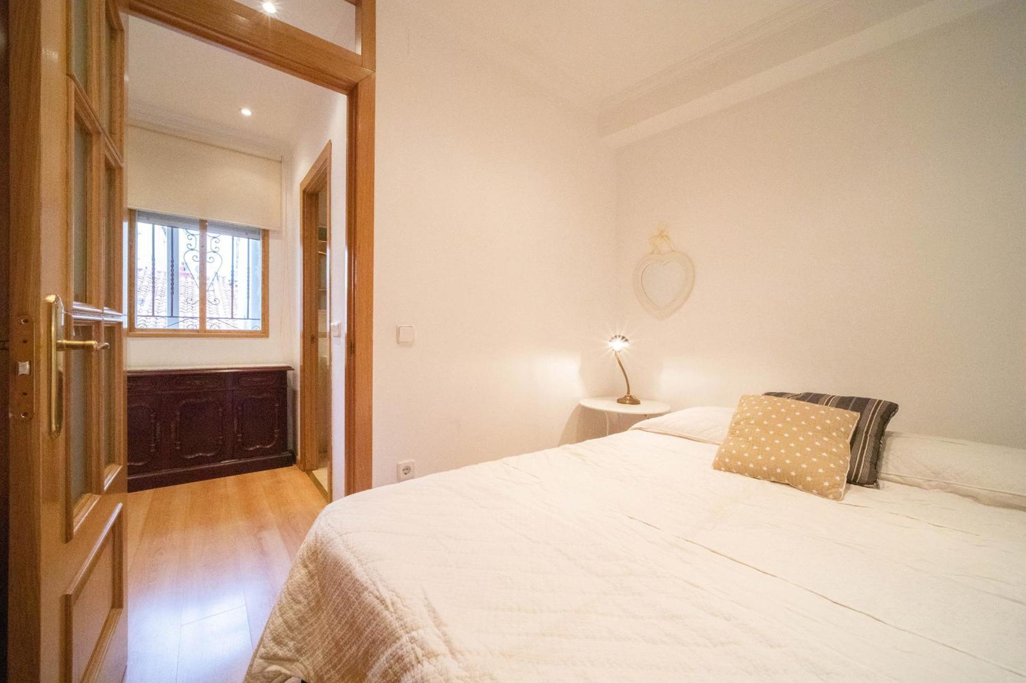 Apartamento Con Encanto Y Luz En Pleno Centro Мадрид Екстер'єр фото